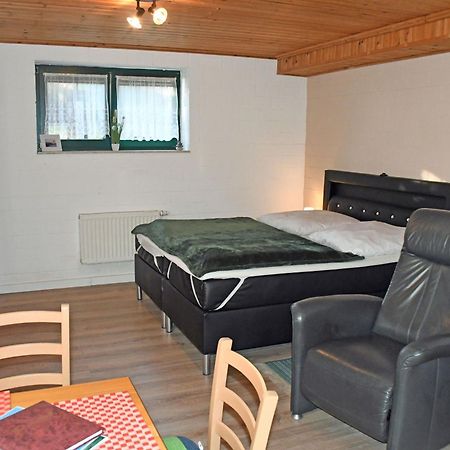 Ferienwohnung Zudar Auf Ruegen Екстер'єр фото