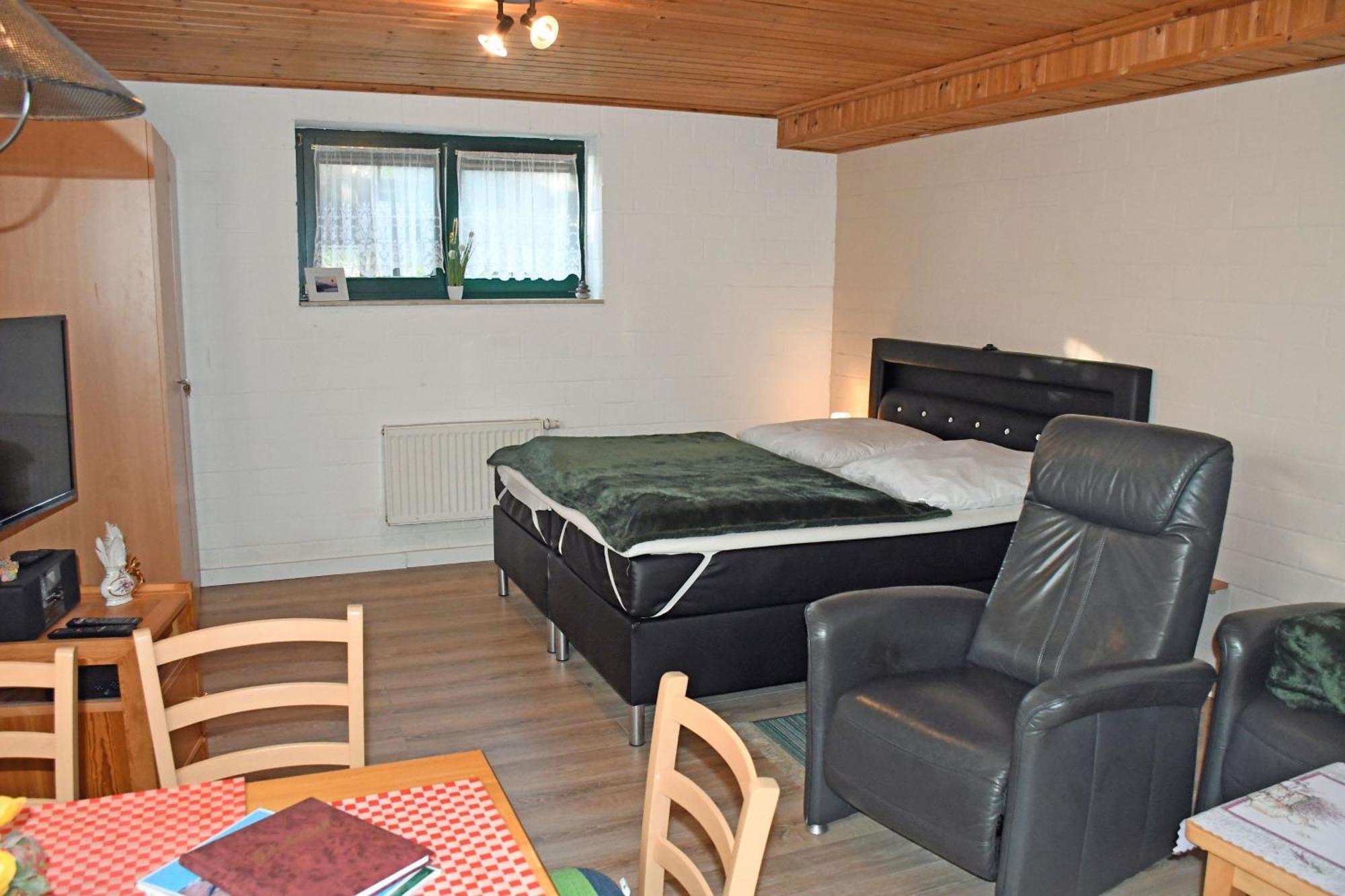 Ferienwohnung Zudar Auf Ruegen Екстер'єр фото