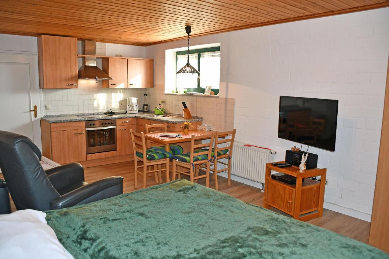 Ferienwohnung Zudar Auf Ruegen Екстер'єр фото