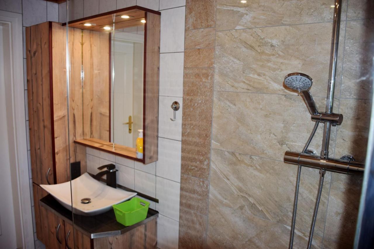Ferienwohnung Zudar Auf Ruegen Екстер'єр фото
